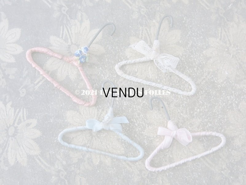 画像17: アンティーク  ドール付き プレゼンテーション パニエ