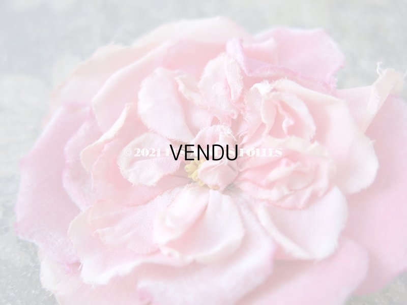 画像4: アンティーク ピンクの薔薇の布花 コサージュ クオーター・ロゼット咲き