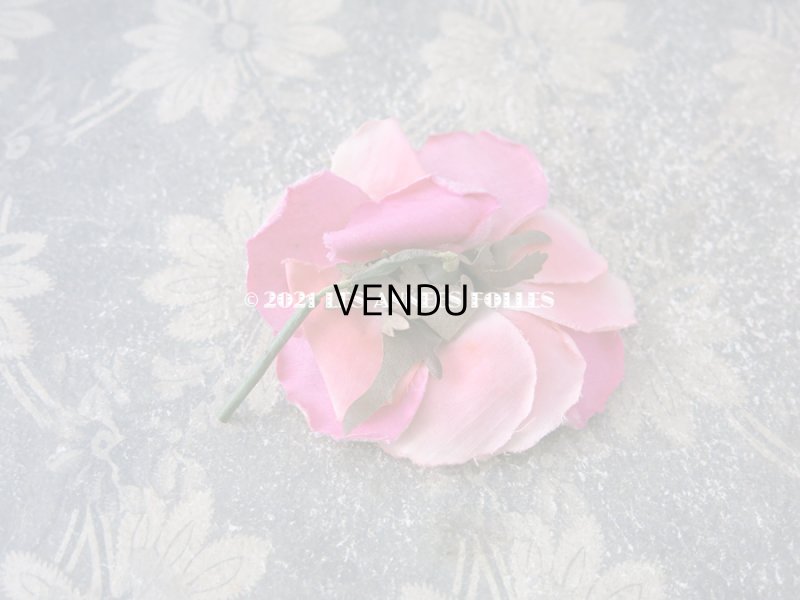 画像2: アンティーク ピンクの薔薇の布花 コサージュ クオーター・ロゼット咲き