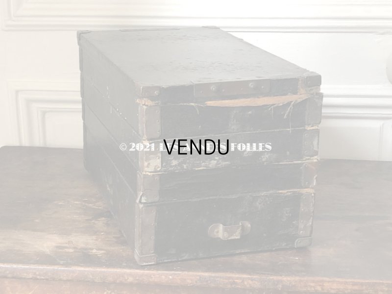 画像2: 19世紀末 アンティーク 帽子店の木箱のセット 黒 4段