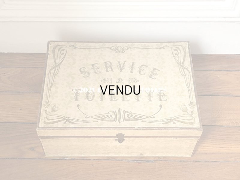 画像13: 1900年代 アンティーク 子供用玩具 薔薇のトワレットセット菫のブーケ付き