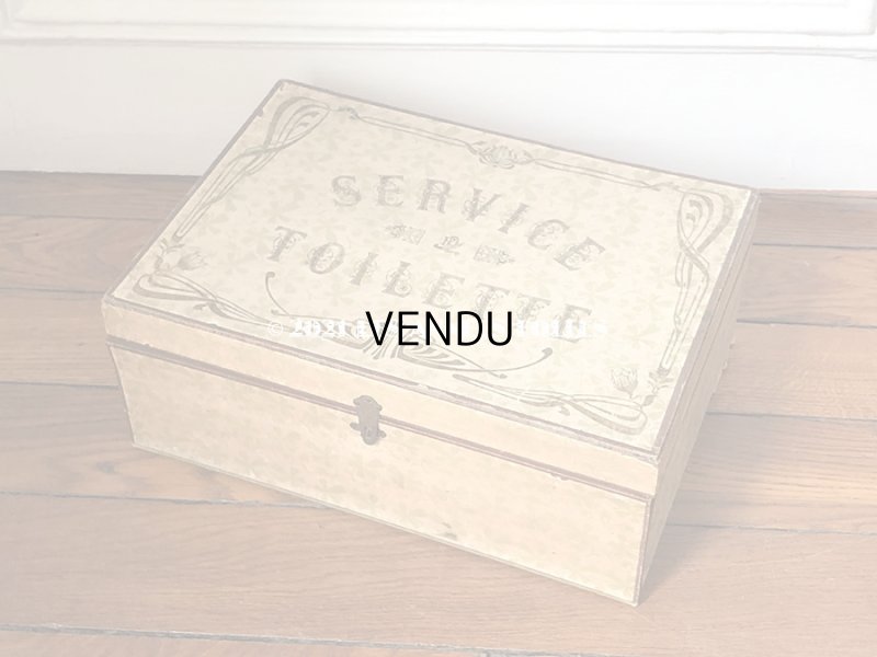 画像12: 1900年代 アンティーク 子供用玩具 薔薇のトワレットセット菫のブーケ付き