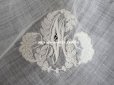 画像5: 19世紀 アンティーク  クラヴァット ホワイトワーク & 手編みのヴァランシエンヌレース イニシャルの刺繍入り (5)
