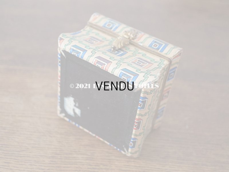 画像10: 19世紀 アンティーク ナポレオン3世時代 チョコレートボックス 小さなお菓子箱 レースペーパー付