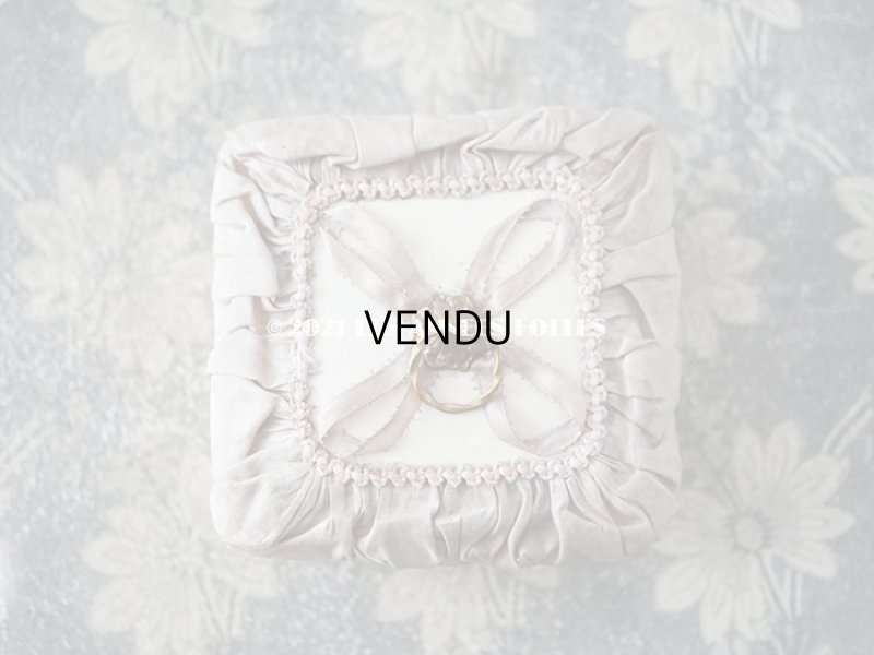 画像3: 19世紀 アンティーク ナポレオン3世時代 チョコレートボックス パウダーピンク お菓子箱 レースペーパー付