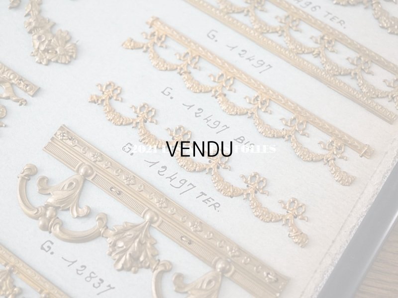 画像9: 1900年代 アンティーク  サンプラー リボンのガーランド＆ローズパニエのオルモル