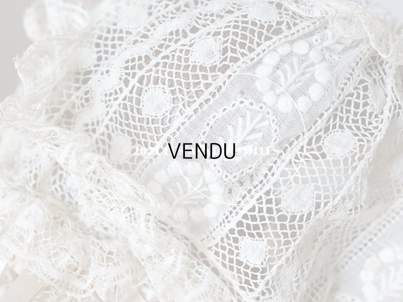 画像10: アンティーク ドール用 小さなボネ パウダーピンクのシルクリボン&手編みのレース