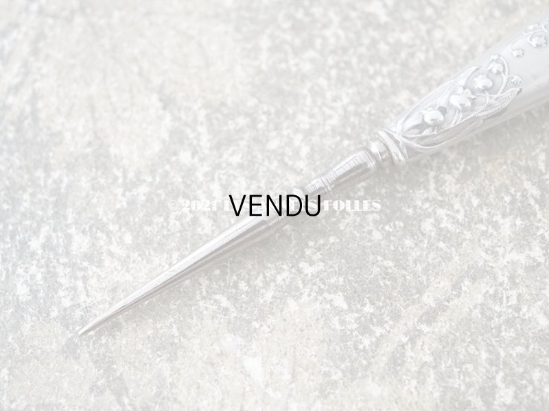 画像6: アンティーク 鈴蘭の裁縫道具セット