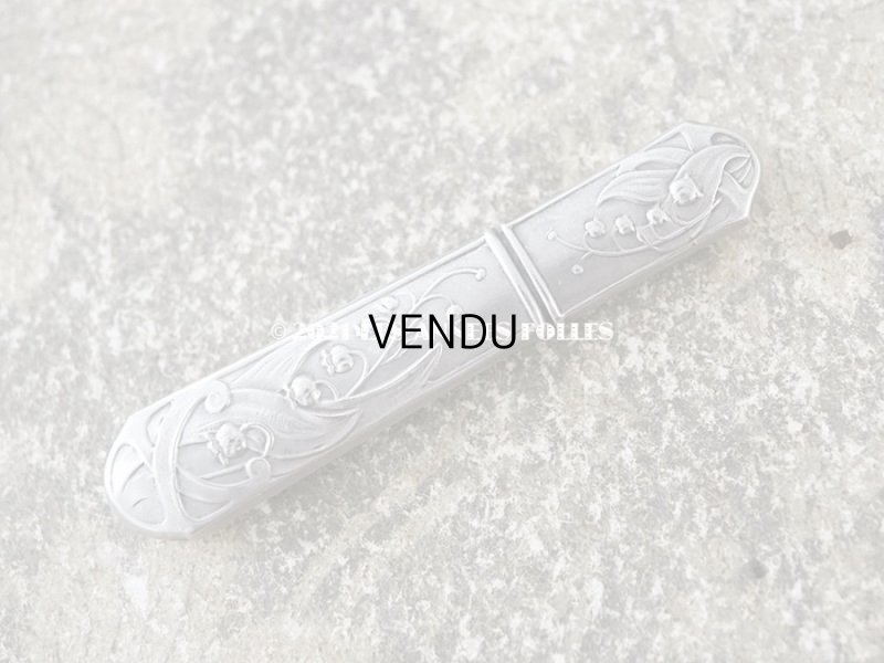 画像10: アンティーク 鈴蘭の裁縫道具セット