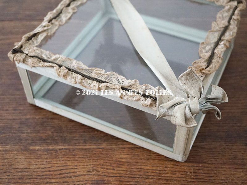 画像7: アンティーク 大きなジュエリーボックス ペールブルー リボン＆レース ガラスケース 20×20×7.5cm