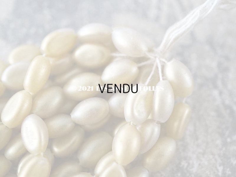 画像4: アンティーク スフレビーズ 磨りガラス風 レモン色 吹きガラス製 ビーズ  約130〜140ピースのセット　約6×9mm  