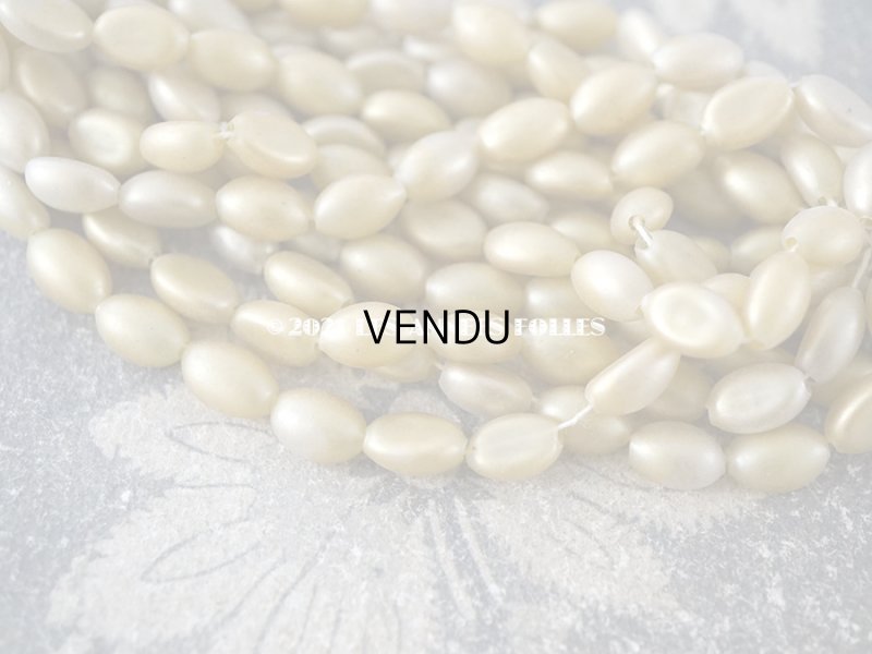 画像3: アンティーク スフレビーズ 磨りガラス風 レモン色 吹きガラス製 ビーズ  約130〜140ピースのセット　約6×9mm  