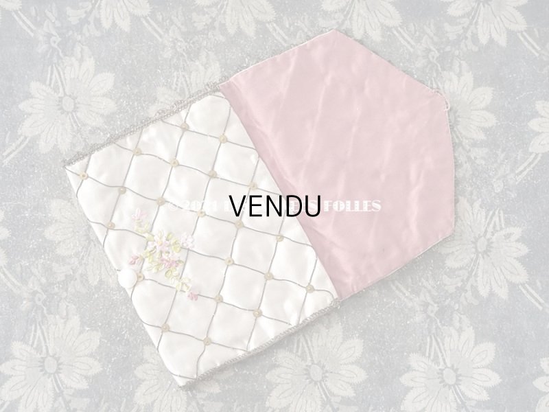 画像3: アンティーク シルク製 リボン刺繍の小さなポシェット 裁縫道具入れ