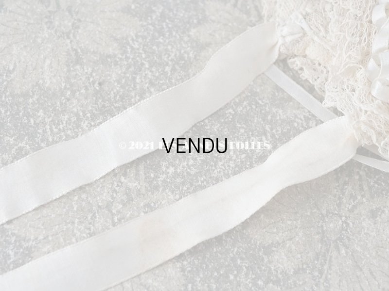 画像18: アンティーク ドール用 小さなボネ オフホワイトのシルクリボン&手刺繍・手編みのレース