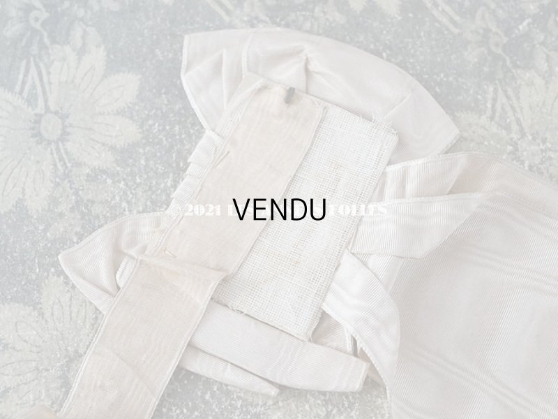 画像7: 1900年代 アンティーク とても小さな腕章 初聖体 グレイッシュピンク シルク製