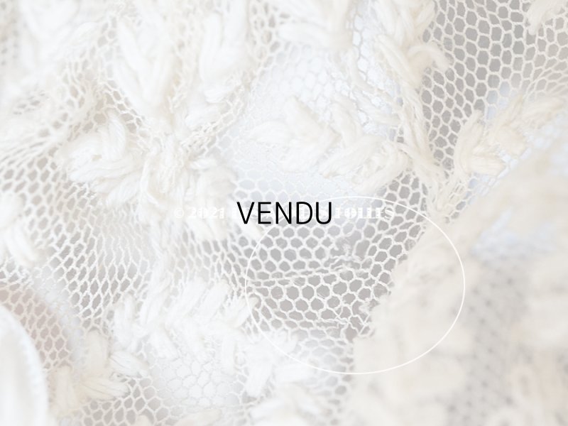 画像17: アンティーク ドール用 小さなボネ オフホワイトのシルクリボン&手刺繍・手編みのレース