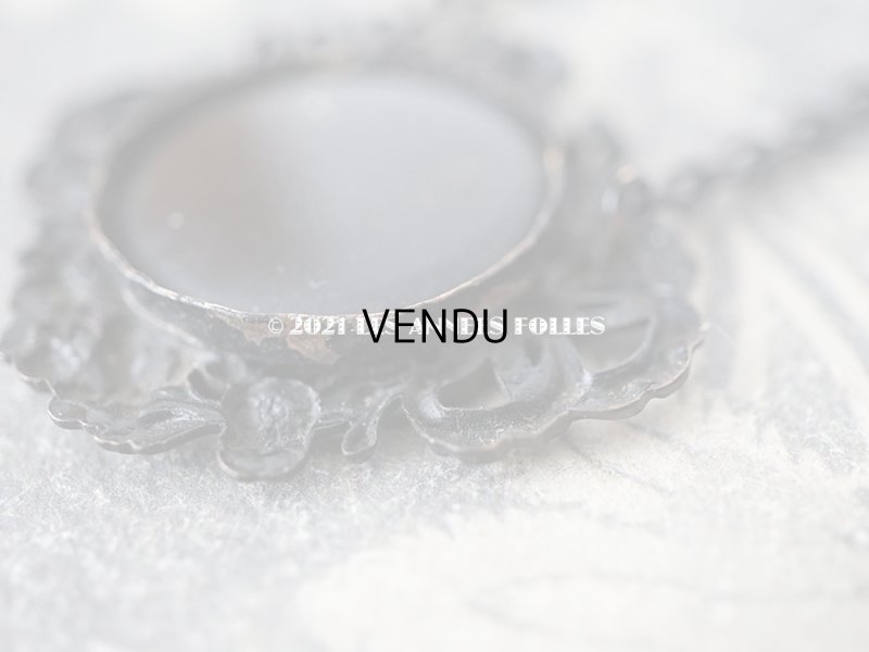 画像11: アンティーク フォトフレームのペンダント 薔薇&リボン