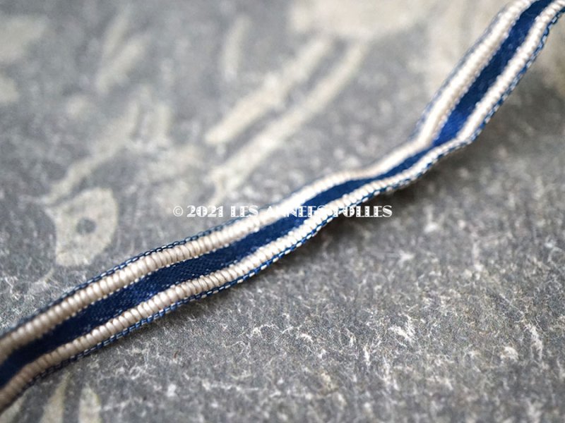 画像3: アンティーク シルク製 極細 リボン ホワイト＆ブルー 5mm幅 