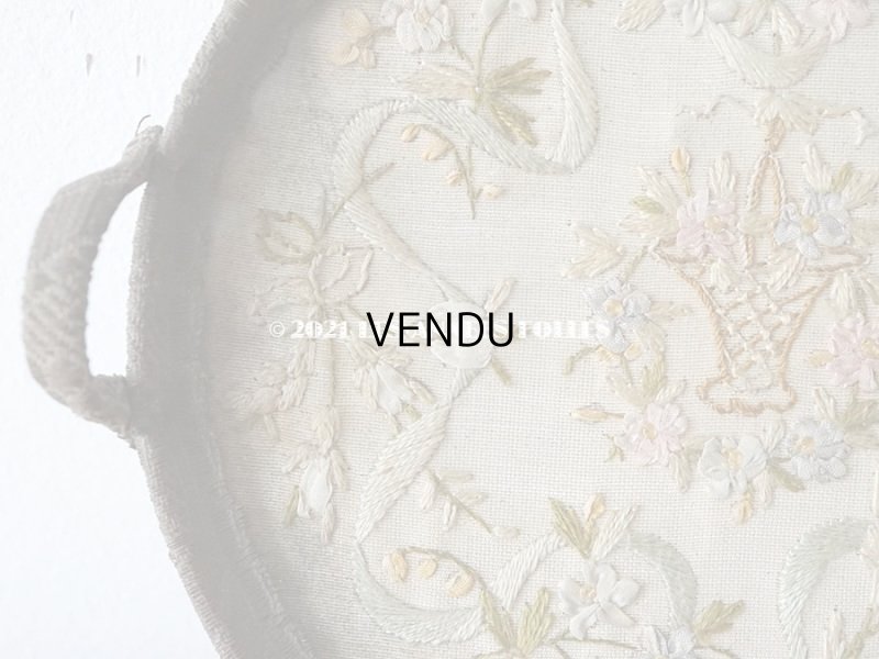 画像4: 19世紀末 アンティーク リボン刺繍のトレイ　リボンワーク 小物入れ