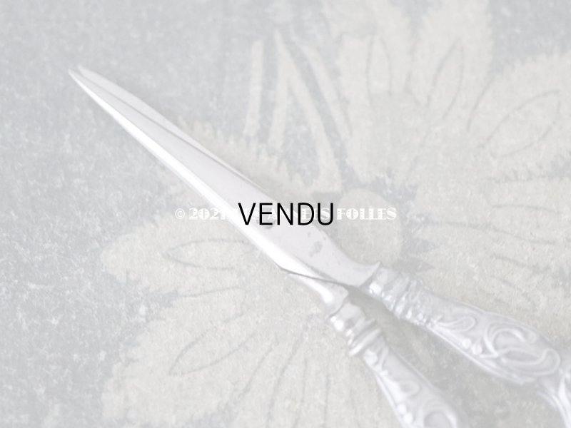 画像13: 1900年代 アンティーク シルバー製 ヤドリギの裁縫道具セット 