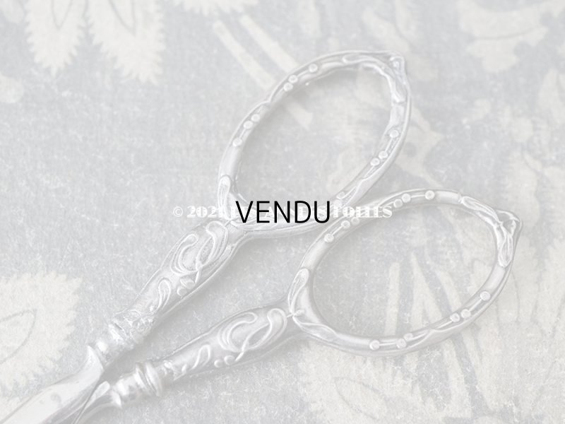 画像11: 1900年代 アンティーク シルバー製 ヤドリギの裁縫道具セット 