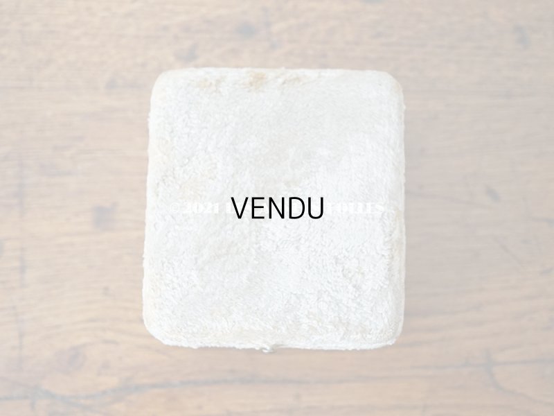 画像8: １９世紀末 アンティーク ジュエリーボックス ブレスレット用　ベルベット ＆ シルクサテン  