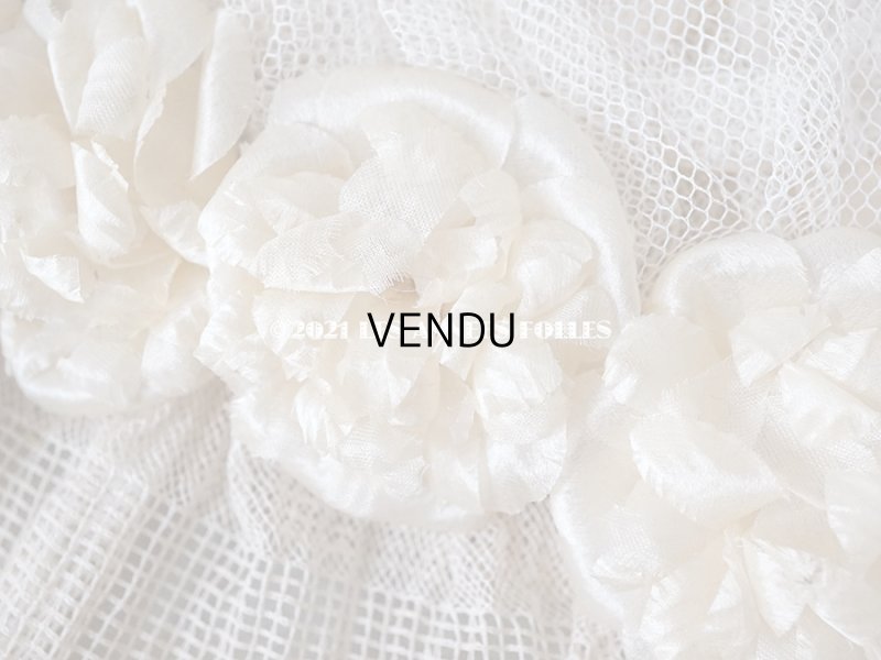 画像6: 【11周年セール対象外】 アンティーク 箱入り レースのボネ オフホワイトの薔薇の布花＆シルクリボン 
