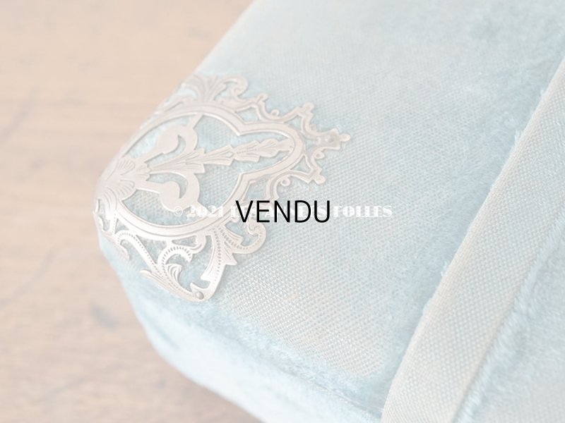 画像13: 【11周年セール対象外】 19世紀末 アンティーク ブルーのベルベットの裁縫箱