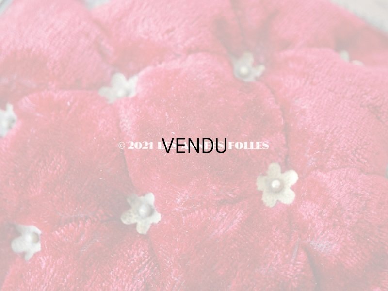 画像16: 【11周年セール対象外】 19世紀 アンティーク 大きなコフレ グローブ・ド・マリエ 天使＆薔薇のガーランドのオルモル 赤いベルベットのクッション