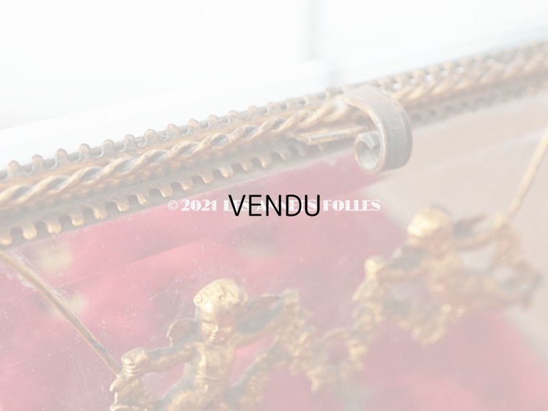 画像14: 【11周年セール対象外】 19世紀 アンティーク 大きなコフレ グローブ・ド・マリエ 天使＆薔薇のガーランドのオルモル 赤いベルベットのクッション