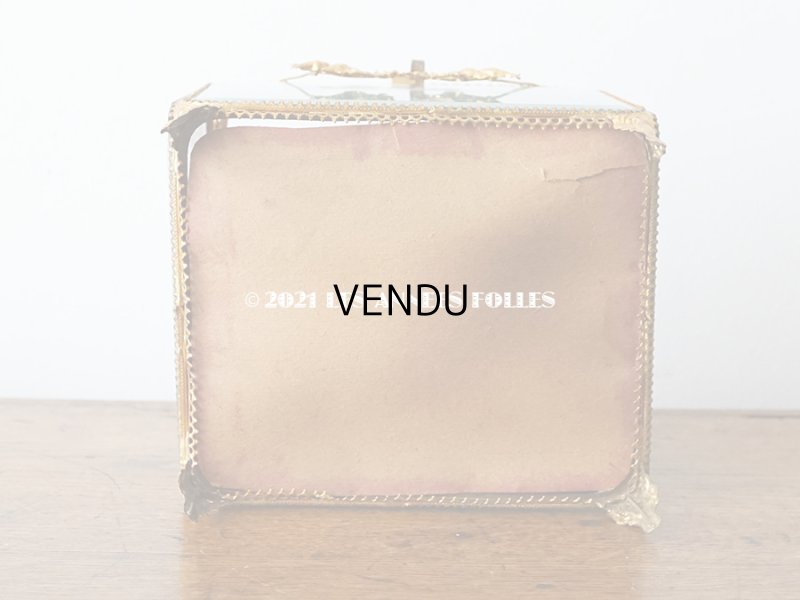 画像8: 【11周年セール対象外】 19世紀 アンティーク 大きなコフレ グローブ・ド・マリエ 天使＆薔薇のガーランドのオルモル 赤いベルベットのクッション