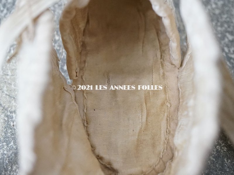 画像13: 1900年代 アンティーク 淡いブルー&オフホワイトのツイード生地 ベビーシューズ