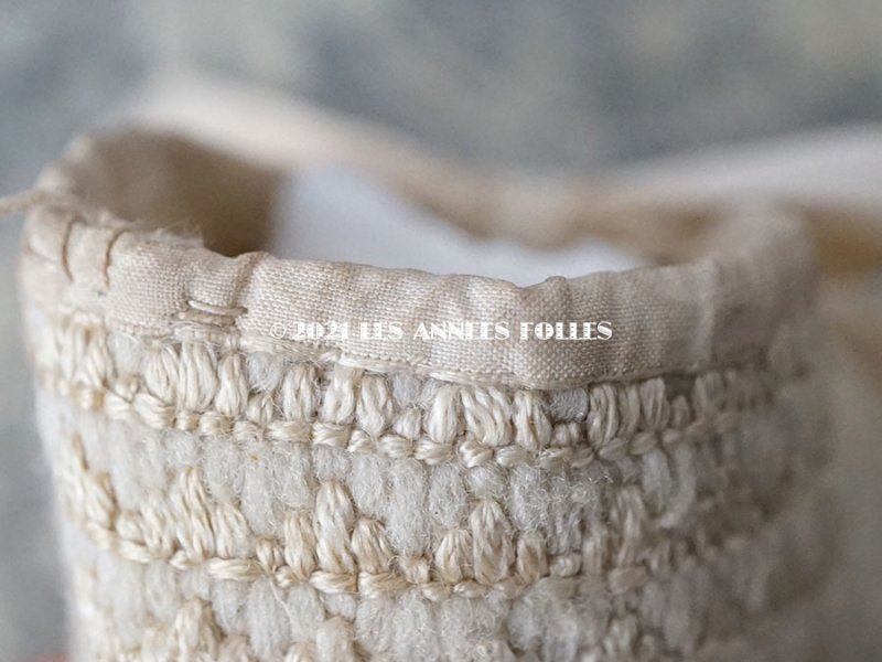 画像9: 1900年代 アンティーク 淡いブルー&オフホワイトのツイード生地 ベビーシューズ