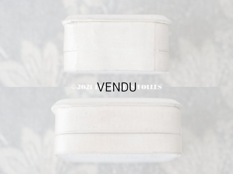 画像4: 1900年代 アンティーク  シルクサテンのジュエリーボックス