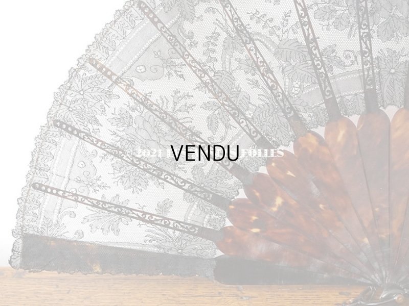 画像10: 1900年代 アンティーク 王冠付き フェザーのファン 箱付き　黒のシャンティーレース