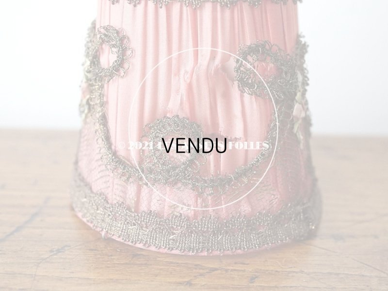 画像11: アンティーク  ロココモチーフ付き 小さなランプシェード オールドローズ色 シルク製 ピース売り