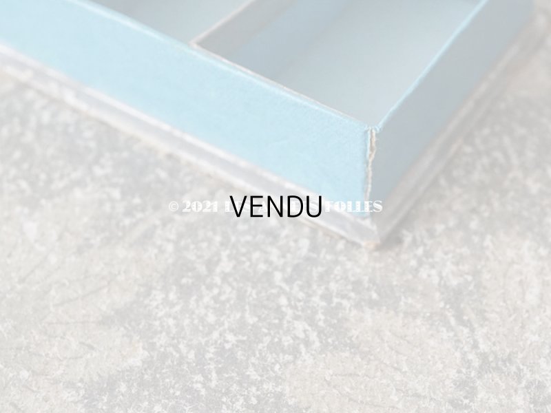 画像9: アンティーク  エパングルケース 少女たちと猫たち - GRANDS MAGASINS DU LOUVRES -