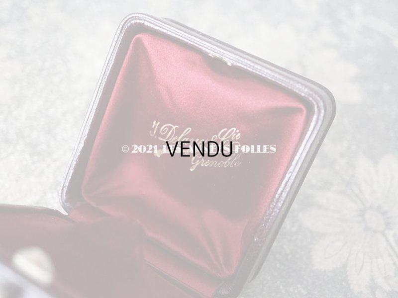 画像10: 1900年代 アンティーク 本革製 ジュエリーボックス 金彩＆イニシャル入り MC ボルドー