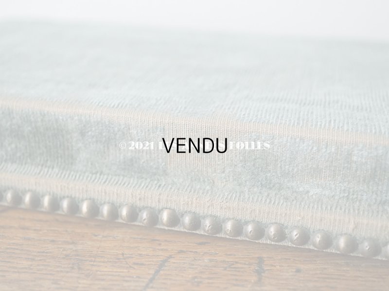 画像7: アンティーク ベルベットの台座 スモーキーブルー