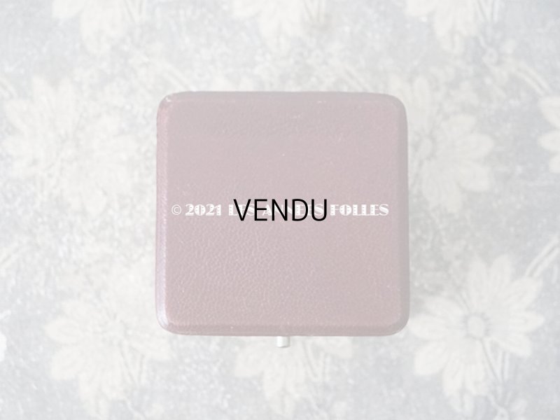 画像8: 1900年代 アンティーク 本革製 ジュエリーボックス ブレスレット用 金彩＆イニシャル入り MC ボルドー