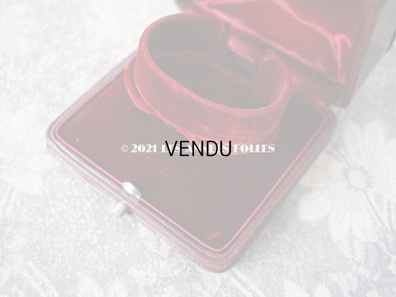 画像5: 1900年代 アンティーク 本革製 ジュエリーボックス ブレスレット用 金彩＆イニシャル入り MC ボルドー