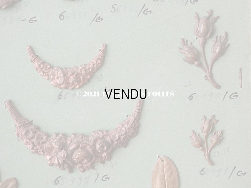 画像6: 1900年代 アンティーク  サンプラー 薔薇&薔薇のガーランド&薔薇のリース メタル製