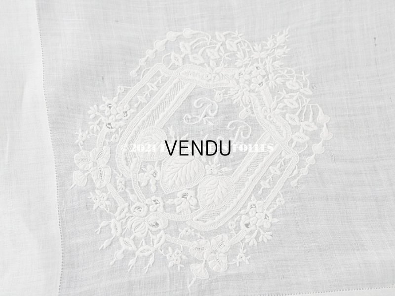 画像8: 19世紀 アンティーク  結婚式のハンカチ  モノグラム入り大きなメダイヨン