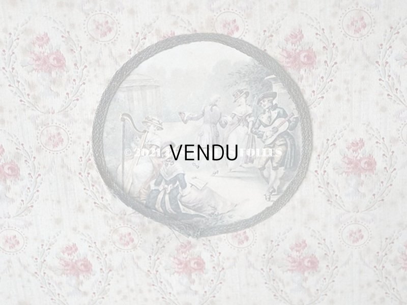 画像5: 1900年代 アンティーク ワイン色の薔薇のメダイヨン 大きなカルトナージュボックス 41×26×12.8cm