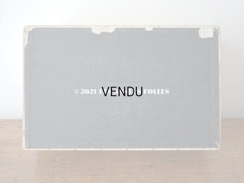 画像6: 1900年代 アンティーク ワイン色の薔薇のメダイヨン 大きなカルトナージュボックス 41×26×12.8cm