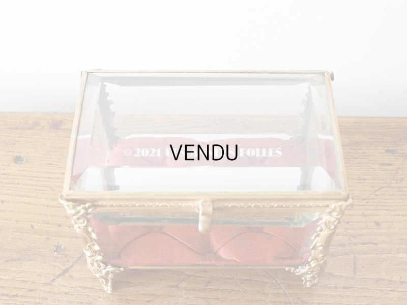 画像9: 19世紀 アンティーク ロカイユ装飾の脚 ジュエリーボックス シルク製クッション 