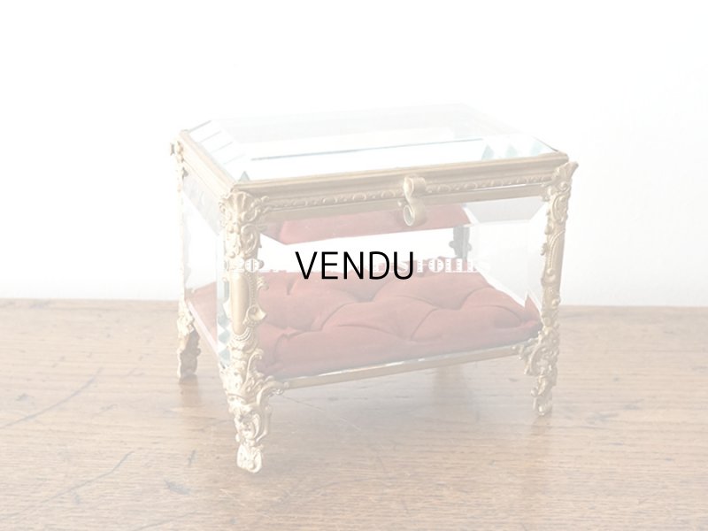 画像3: 19世紀 アンティーク ロカイユ装飾の脚 ジュエリーボックス シルク製クッション 