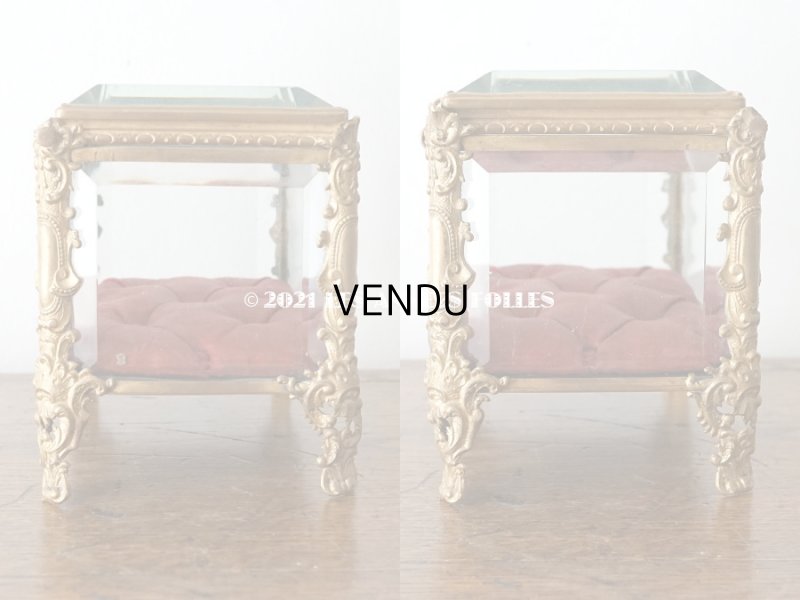 画像6: 19世紀 アンティーク ロカイユ装飾の脚 ジュエリーボックス シルク製クッション 