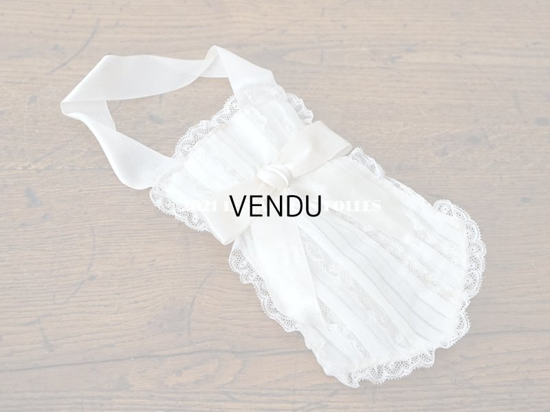 画像7: アンティーク  初聖体のオモニエール オフホワイトのシルクリボン & レースのフリル レースペーパー付ボックス入り