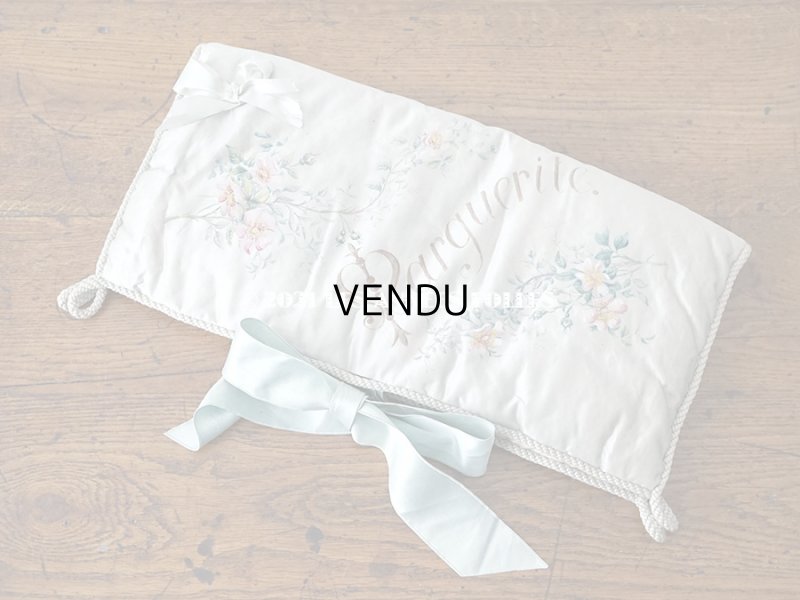 画像5: アンティーク  シルク製 ハンキーケース 野生の薔薇 &MARGUERITE パウダーグリーン ハンカチ用ポシェット